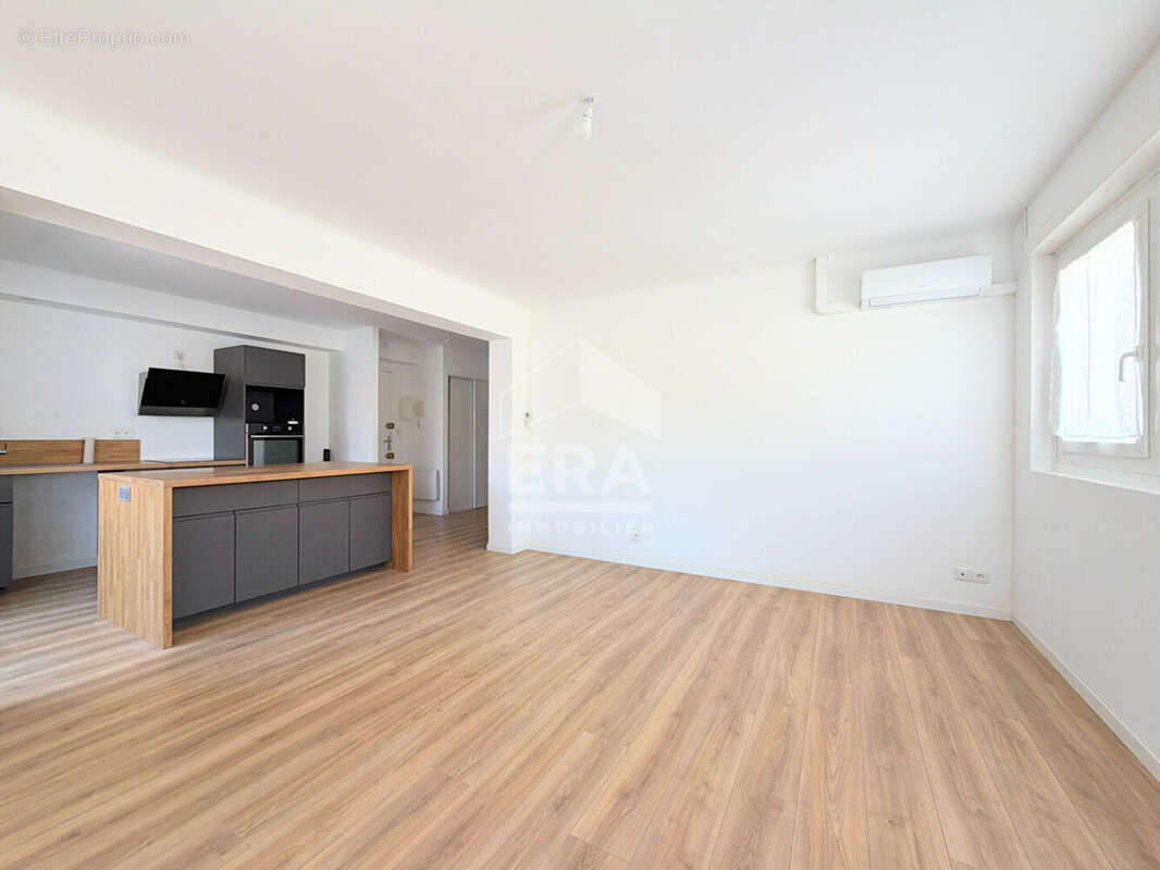 Appartement à PERTUIS