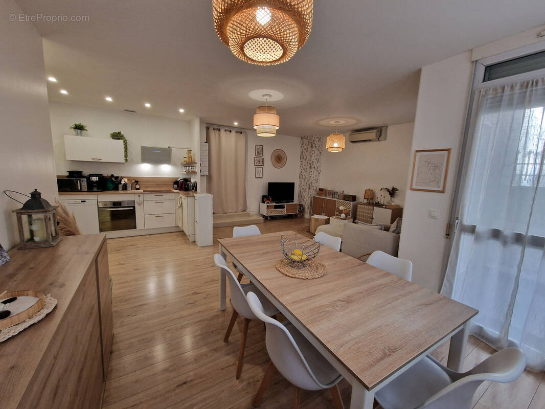 Appartement à LYON-8E