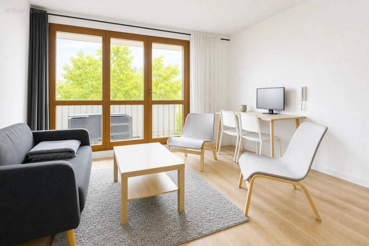 Appartement à FONTENAY-SOUS-BOIS
