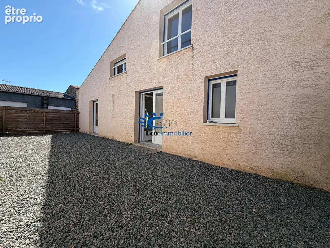 Maison 4 chambres avec exterieur et garage - photo 11