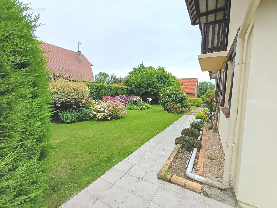 Maison à BRACQUEMONT