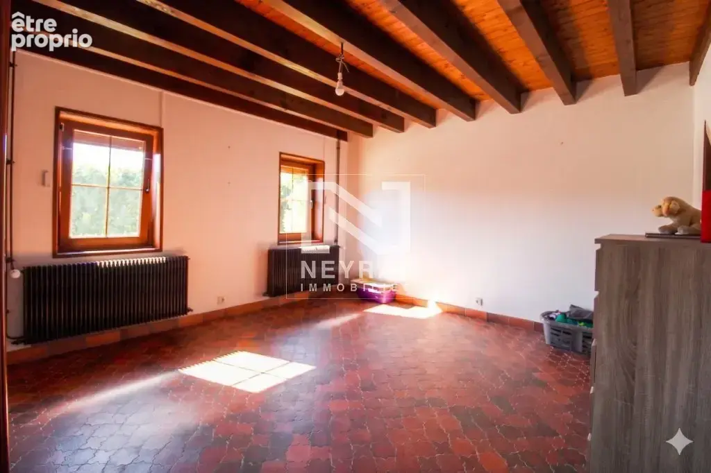 Maison 4 chambres et parcelle de 3900 m², une cour - photo 10