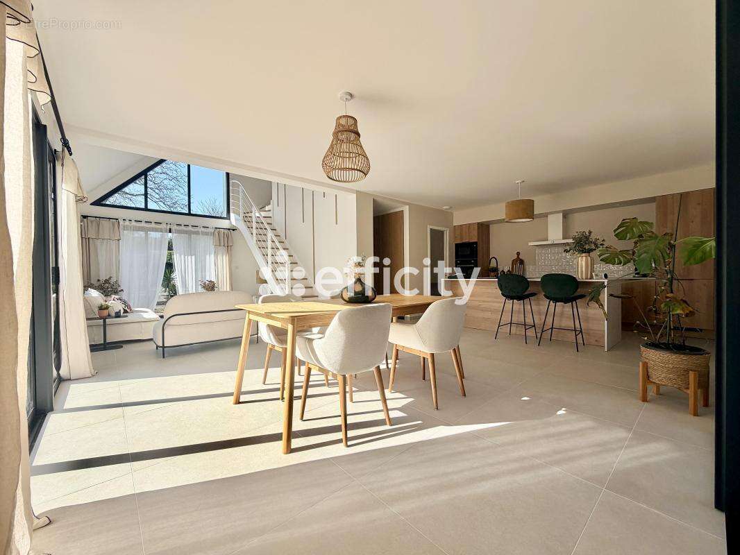 Maison à CHATEAUGIRON