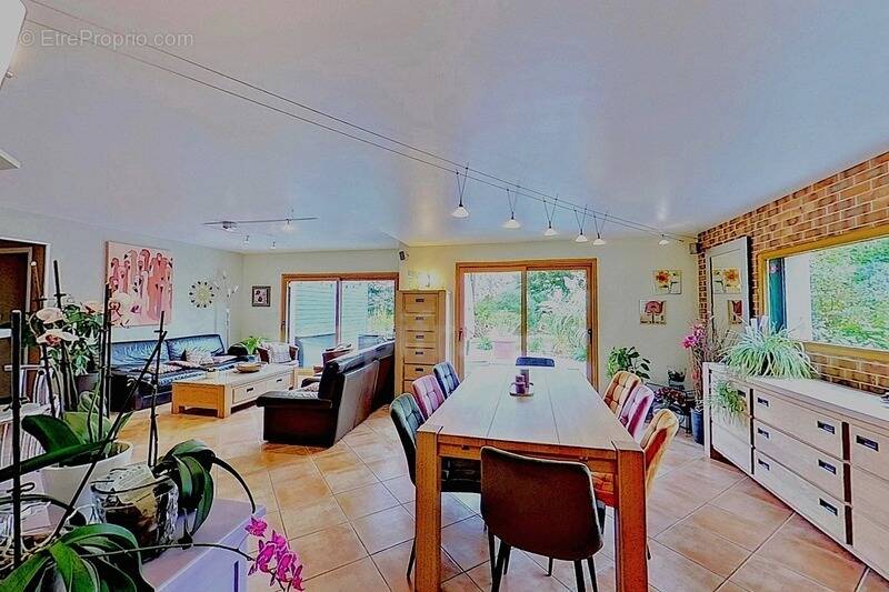 Maison à PLEUMEUR-BODOU