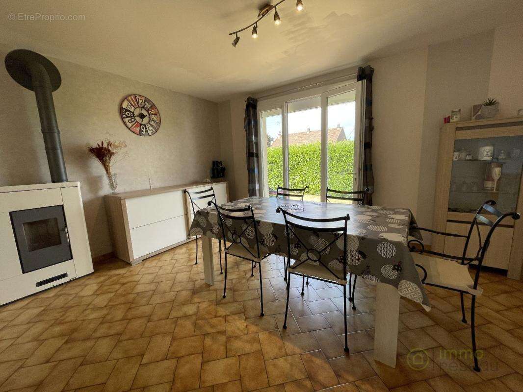 Maison 90 m² à Mainsat  - photo 7