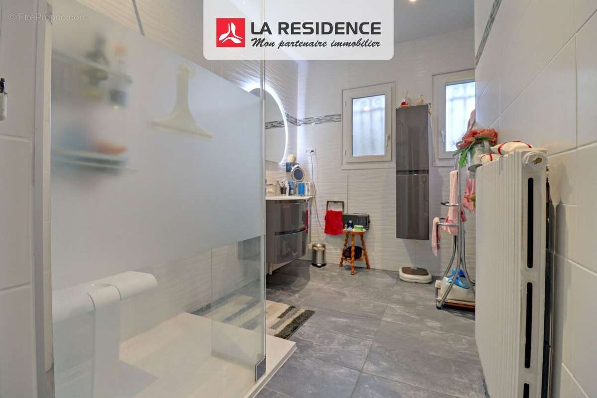 Maison à VILLIERS-ADAM