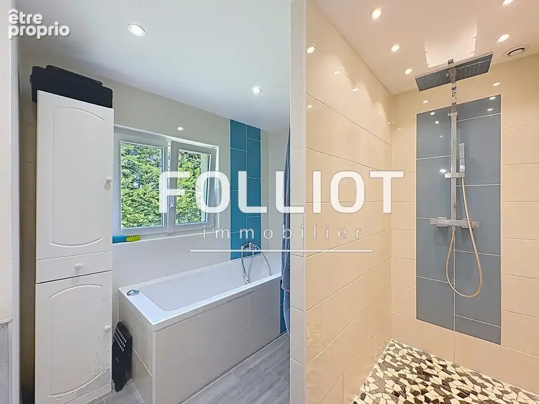 A VENDRE Maison à Saint Amand Villages - 50160 - photo 8