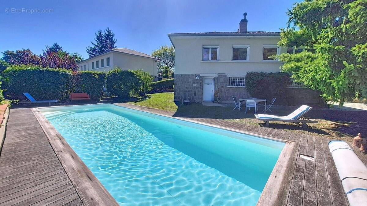 Photo 1 - Maison à SAINT-ETIENNE