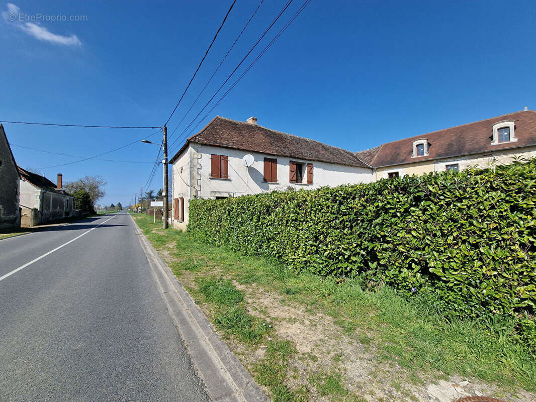 Maison 86 m² à Chambon  - photo 10