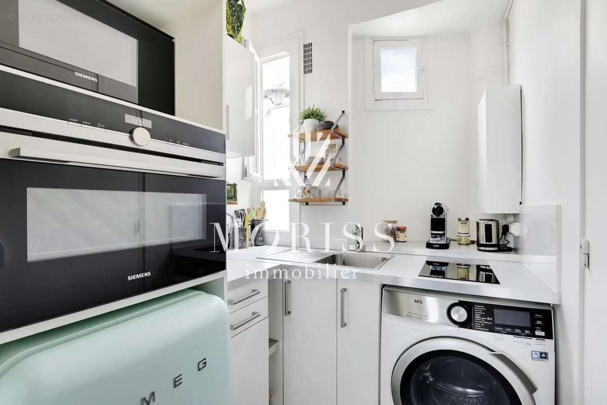 Appartement à PARIS-11E