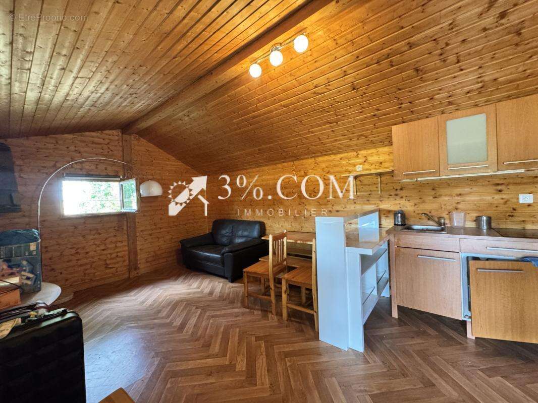 3%COM Belle propriété sur 41 ares - jardin -chalet - spa- ba - photo 16