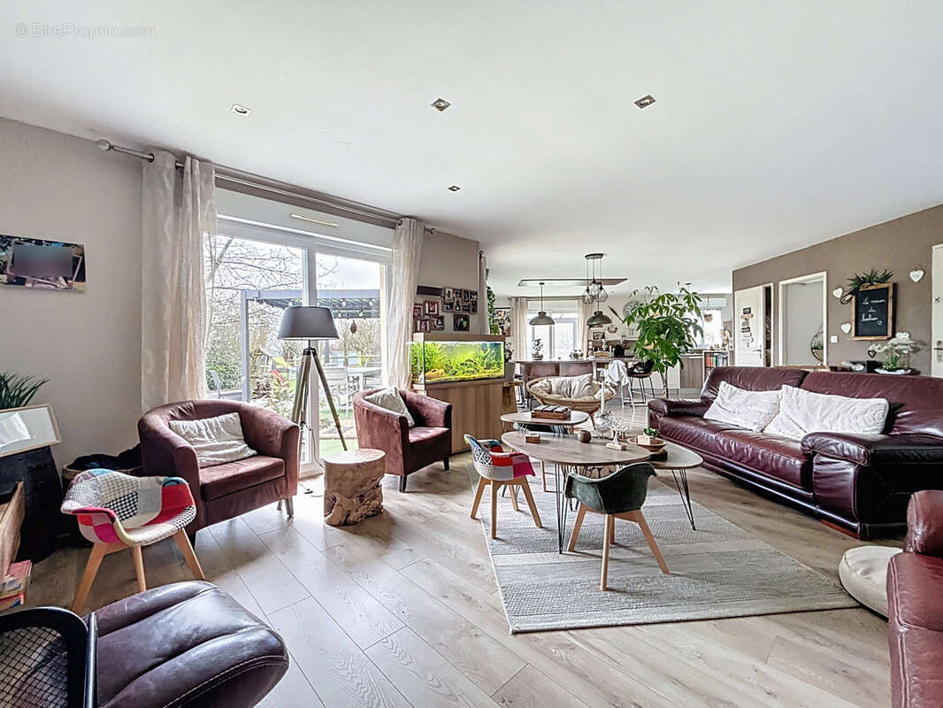 Maison à VILLERS-BOCAGE