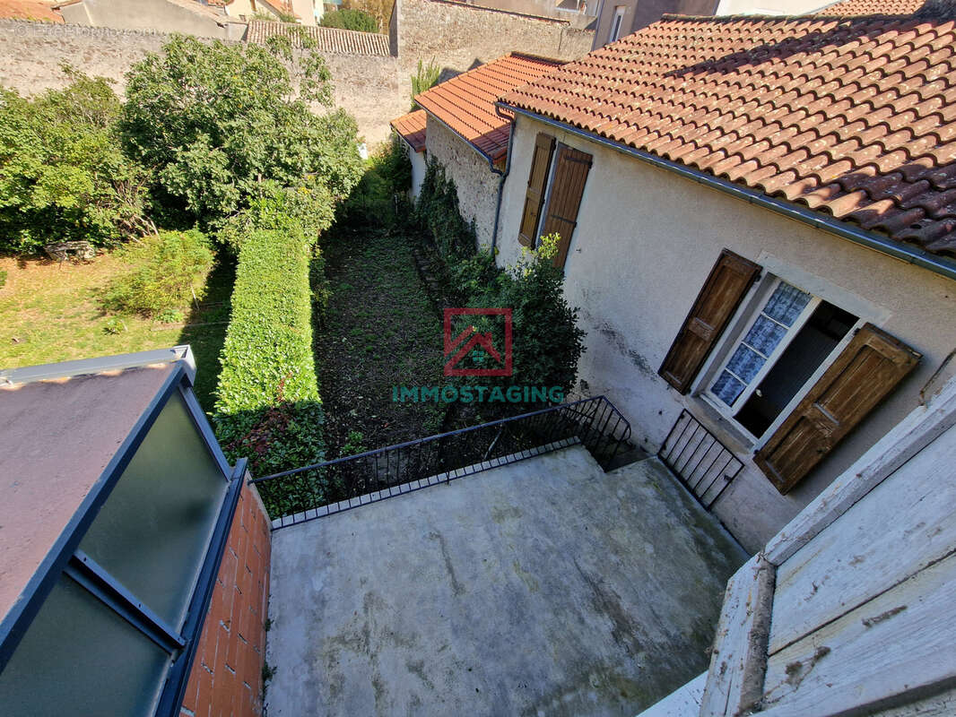 Maison à SAINT-AFFRIQUE