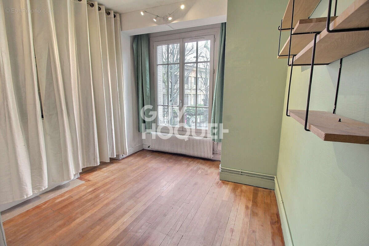 Appartement 2 pièces à vendre à Chaville - Centre - photo 3