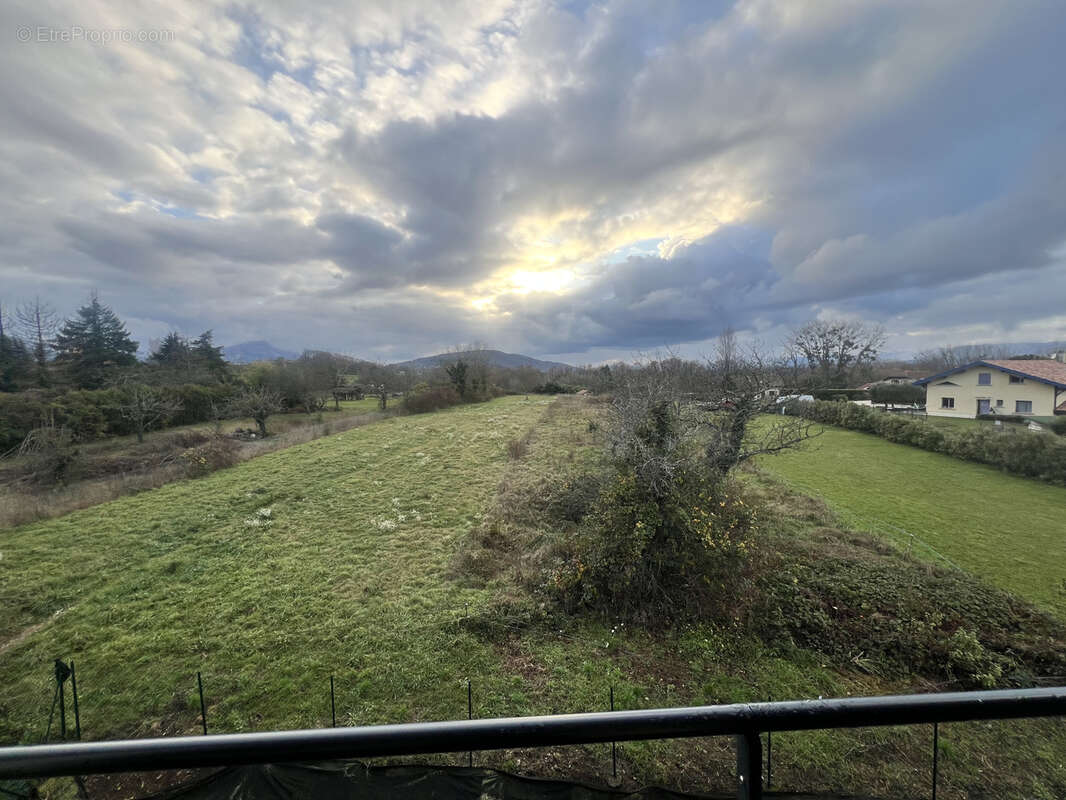 Appartement à MARGENCEL