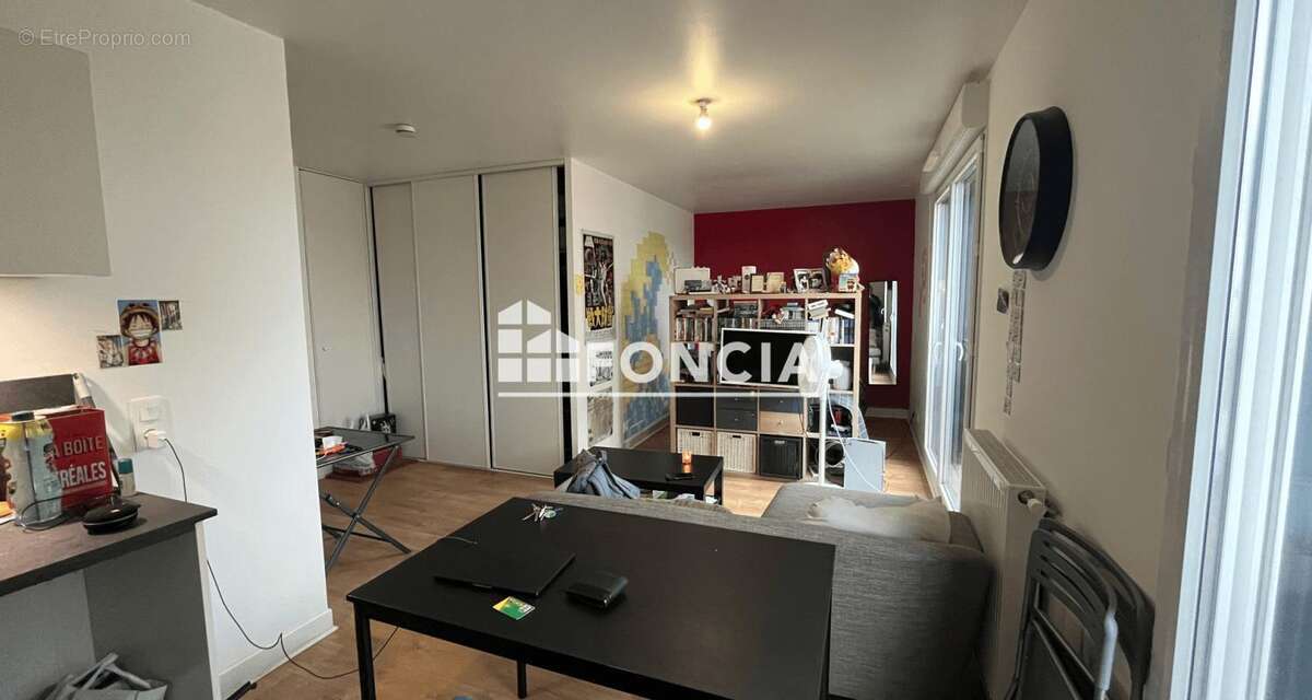 Appartement à LES ULIS