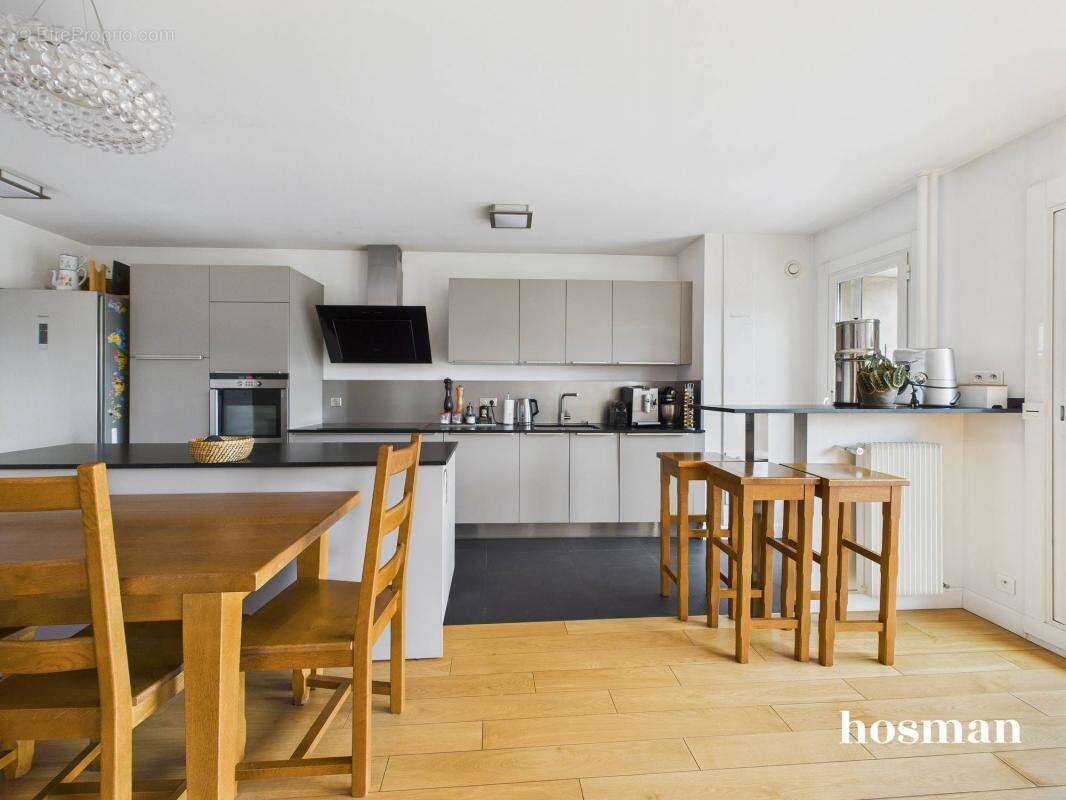 Appartement à PARIS-19E