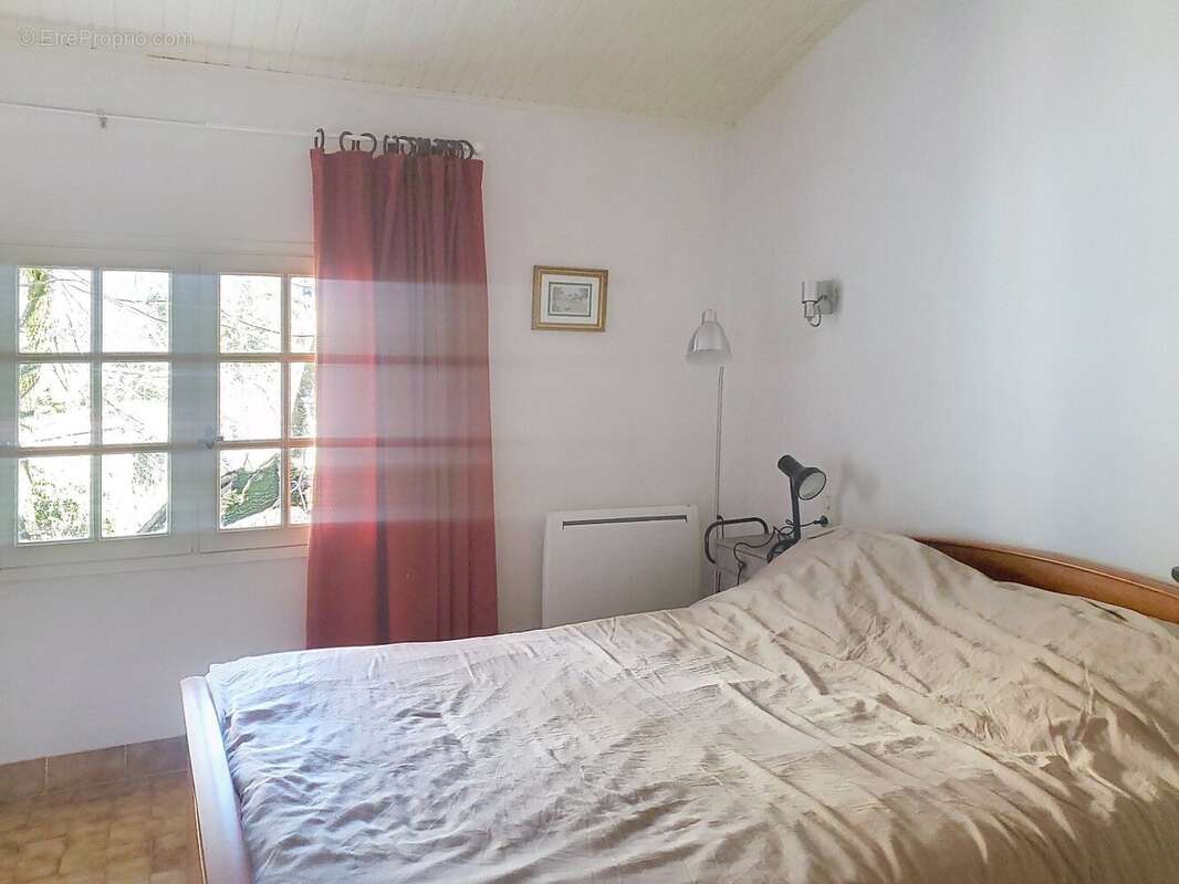 Maison à COLOMBIERES-SUR-ORB