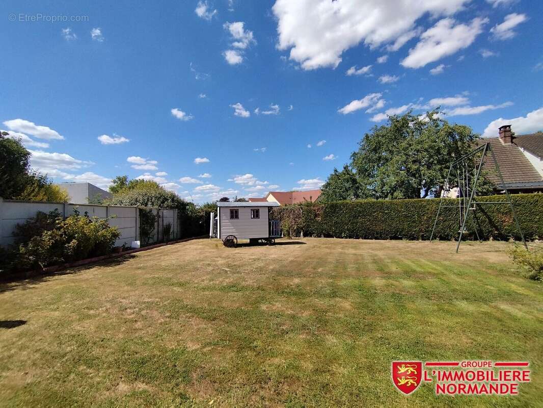 Maison à PACY-SUR-EURE