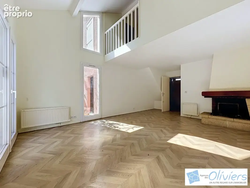 Maison 4 pièces 90 m² à vendre à Voisins-Le-Bretonneux (78960) - photo 3