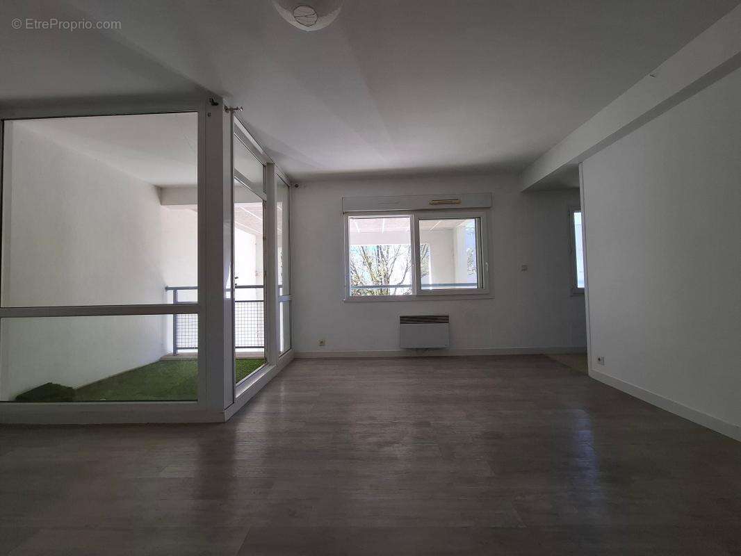 Appartement À Vendre proche univeristés - photo 9