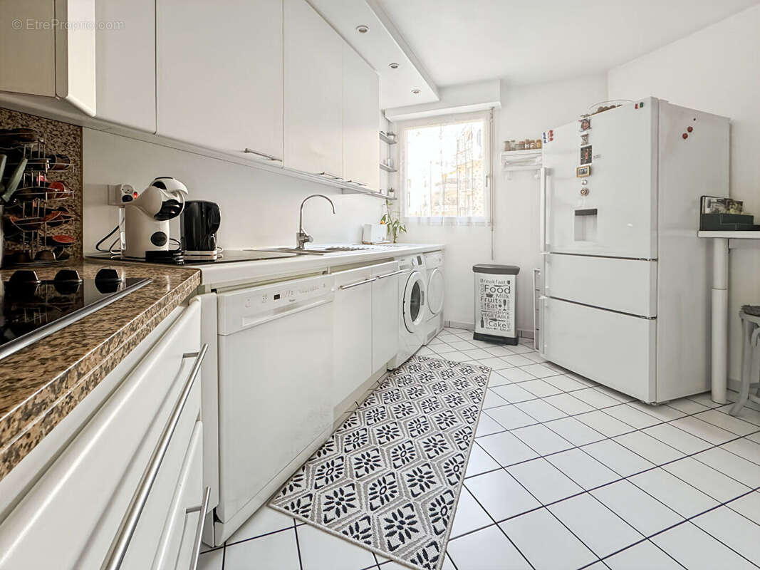 Appartement à ROSNY-SOUS-BOIS