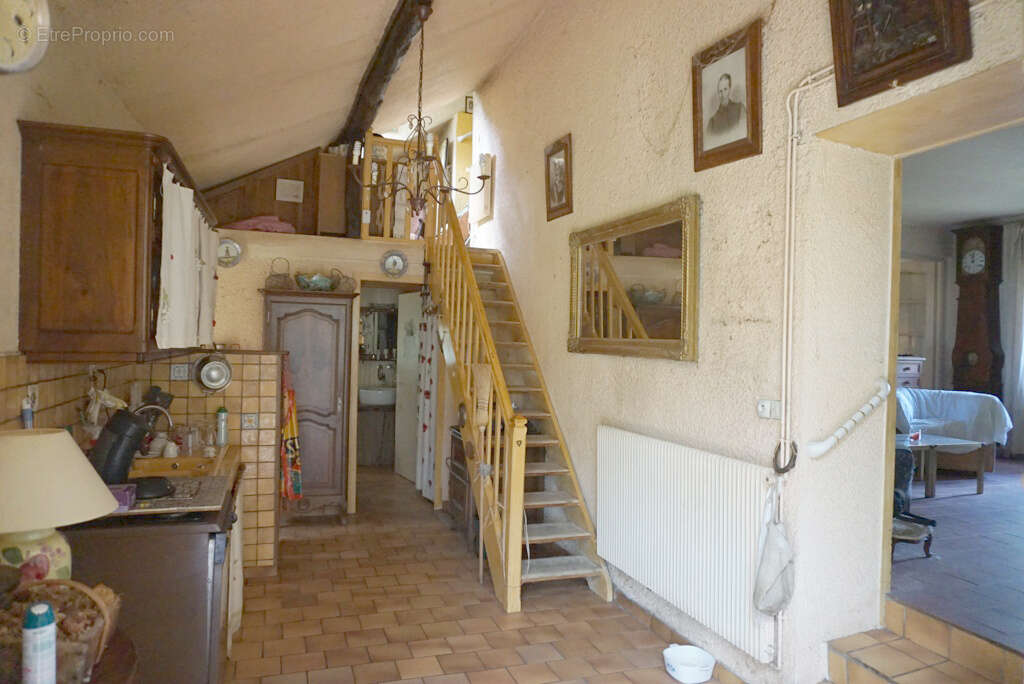 Maison à PARAY-LE-MONIAL