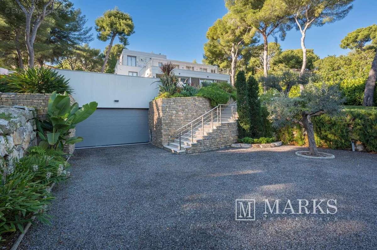 Villa élégante avec vue panoramique sur la mer à Saint-Jean-Cap-Ferrat - photo 6