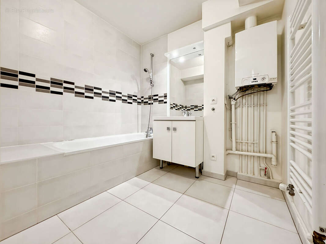 Appartement à ROSNY-SOUS-BOIS