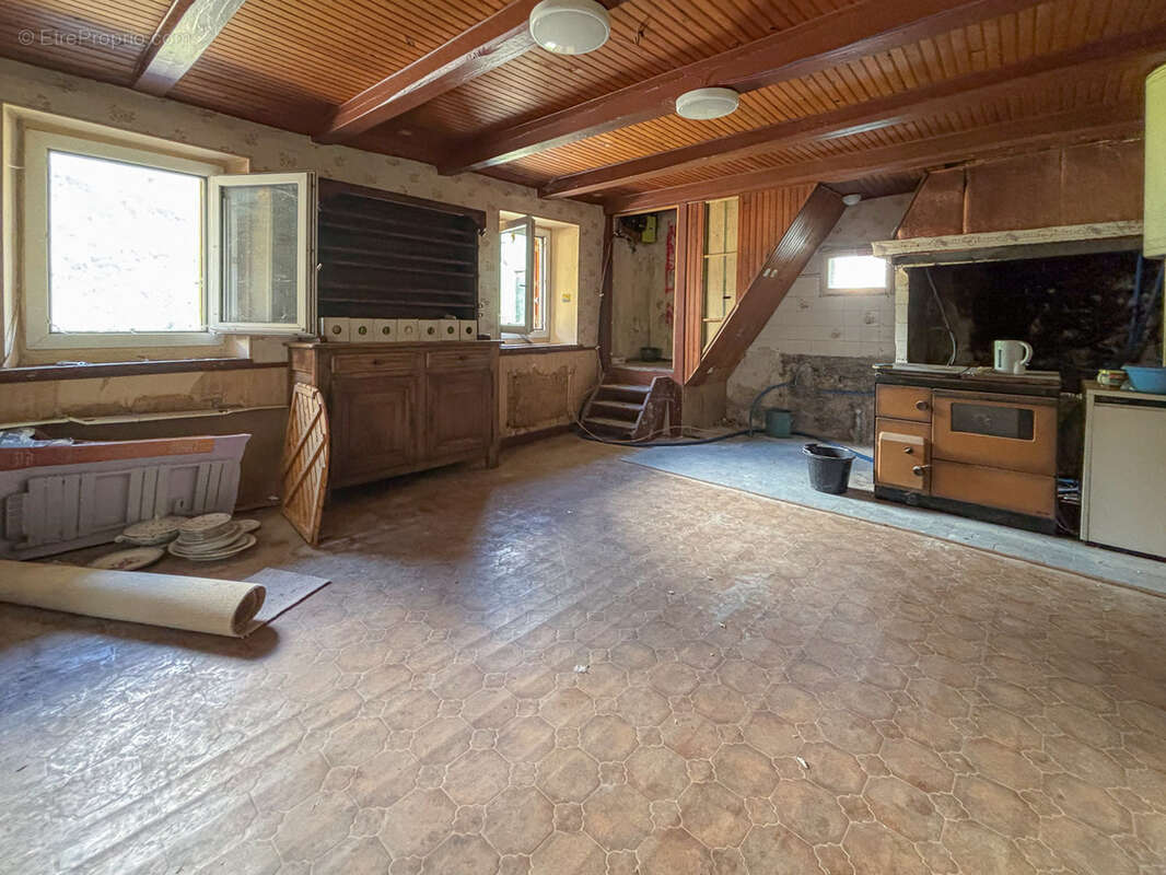 Maison de village à rénover Saint Paul sur Isère   SAVOIE - photo 5