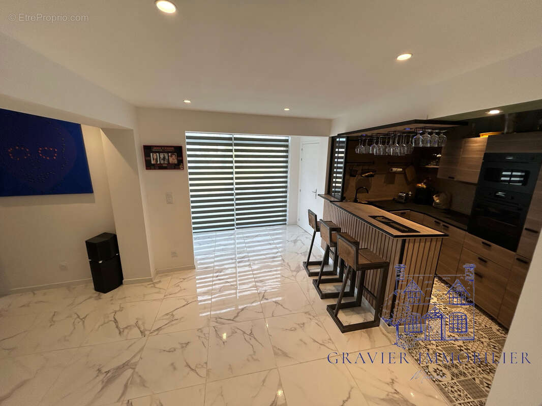 Maison à BRETTEVILLE-SUR-AY