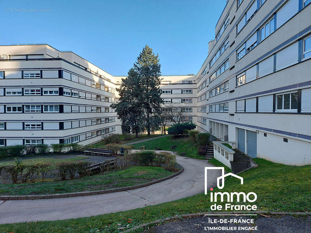 Appartement à PONTOISE