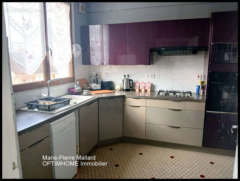 Maison à PEYRAT-LE-CHATEAU