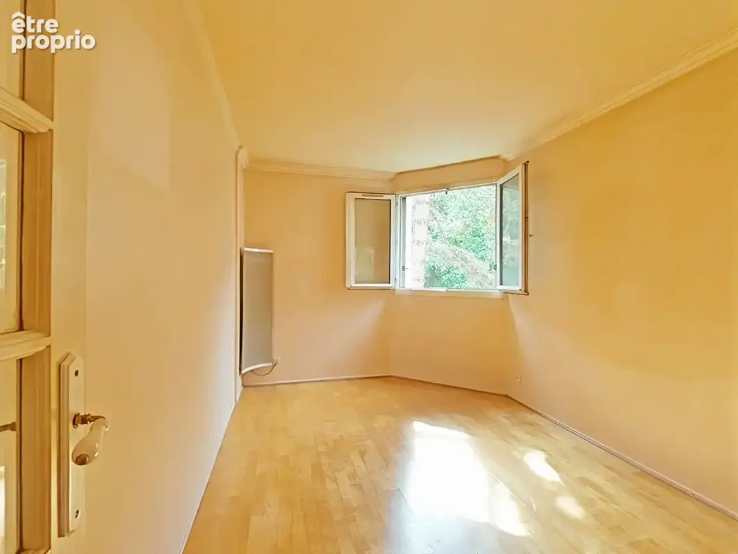 Appartement  4 pièce(s) - photo 2