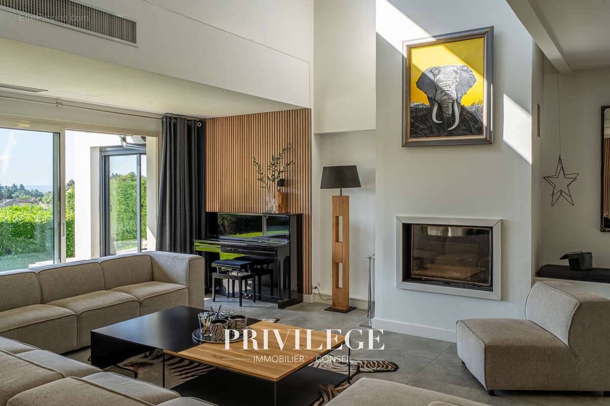 Maison à SAINT-DIDIER-AU-MONT-D&#039;OR