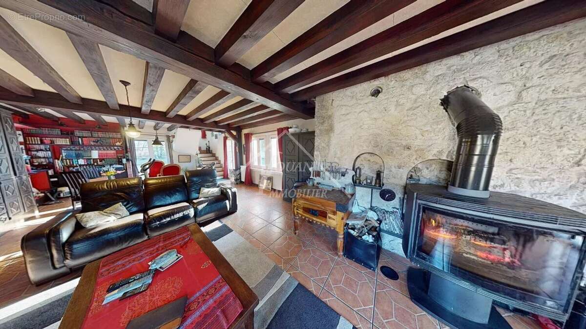 Maison à SAINT-POURCAIN-SUR-SIOULE