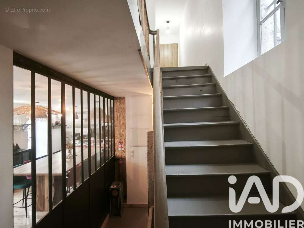 Maison 210 m² à Estaing  - photo 4