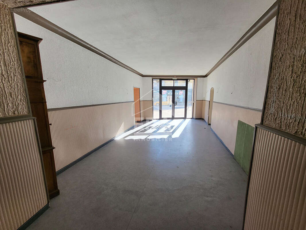 Autre à CHATEAU-ARNOUX-SAINT-AUBAN