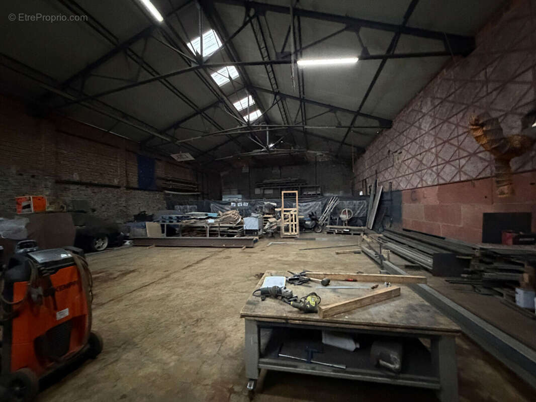 Commerce à LALLAING