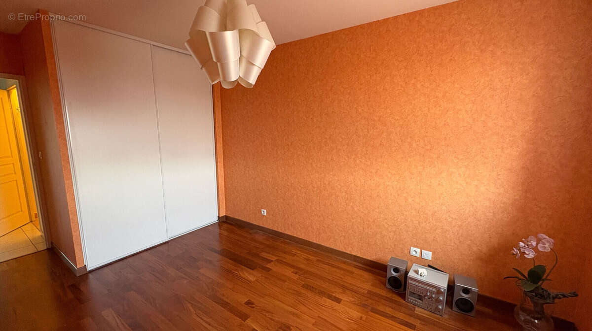 Appartement T4 de 110m² - photo 10