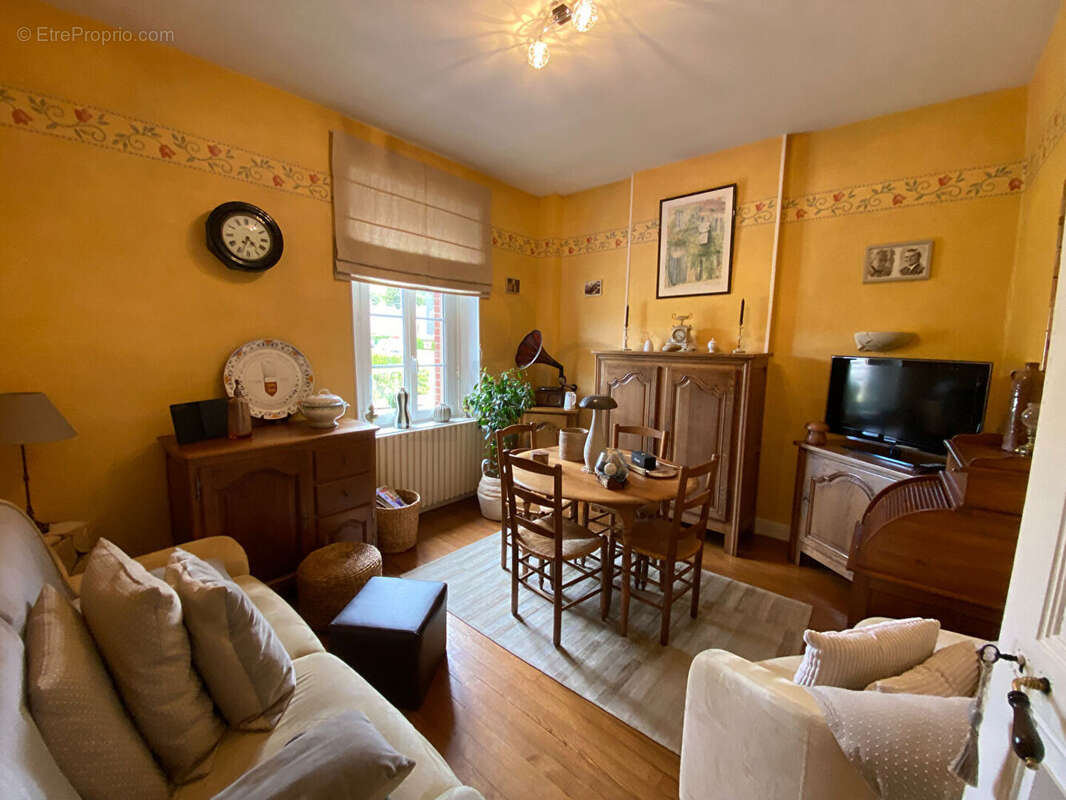 Maison à BAGNOLES-DE-L'ORNE