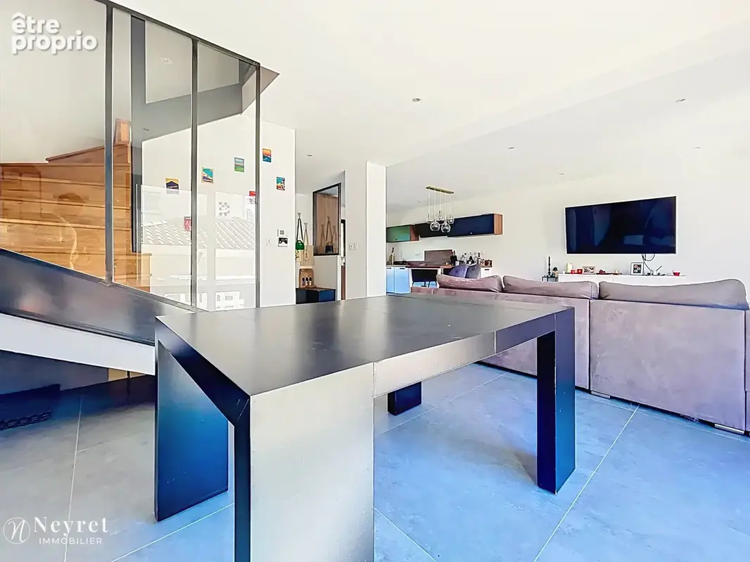 Maison contemporaine de 2021 -120 m2 avec jardin, terrasse et suite parentale -Sérézin-du-Rhône - photo 3