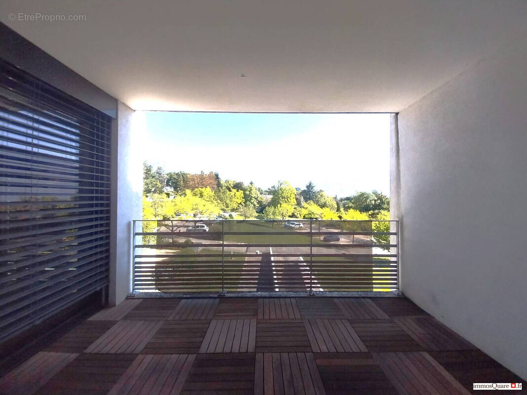 Appartement à MEYLAN