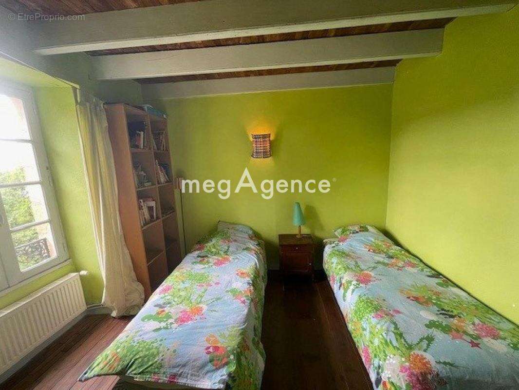 Maison à LARMOR-BADEN