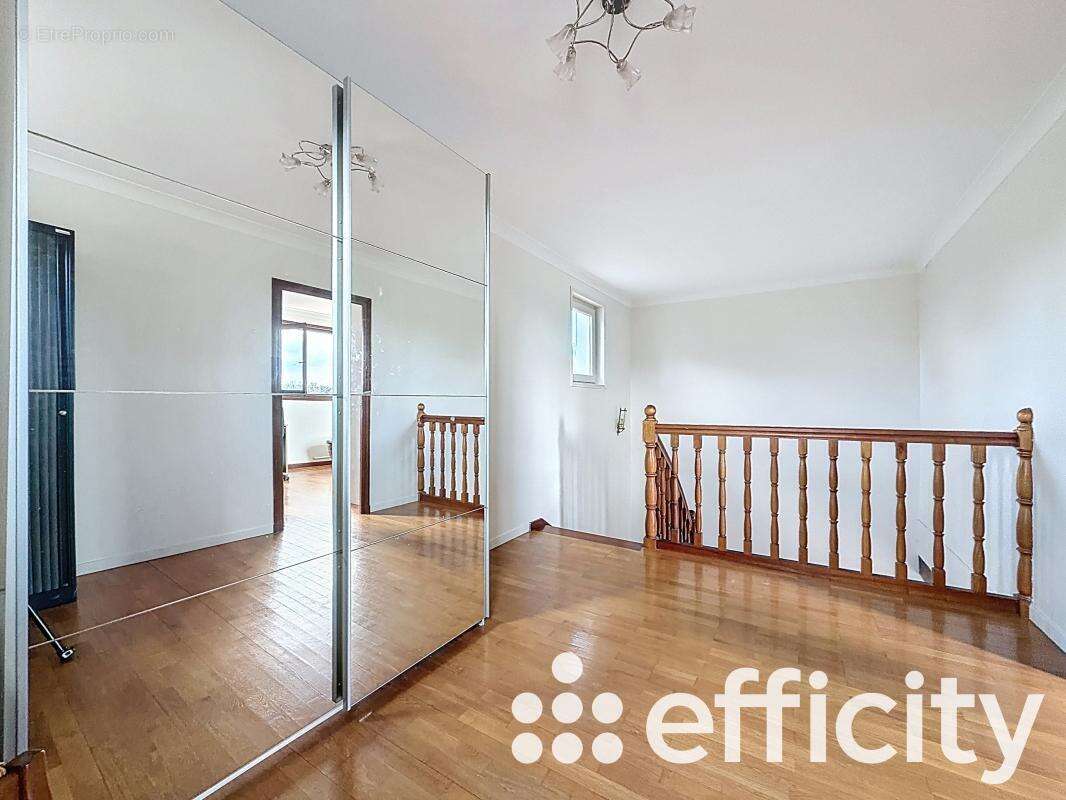 Maison à SAINT-PRIEST