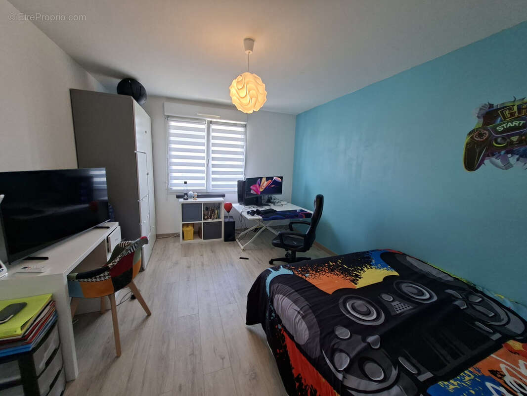Pournoy la Grasse, maison récente 106 m2 avec 3 chambres sur une parcelle de 510 m2 - photo 11