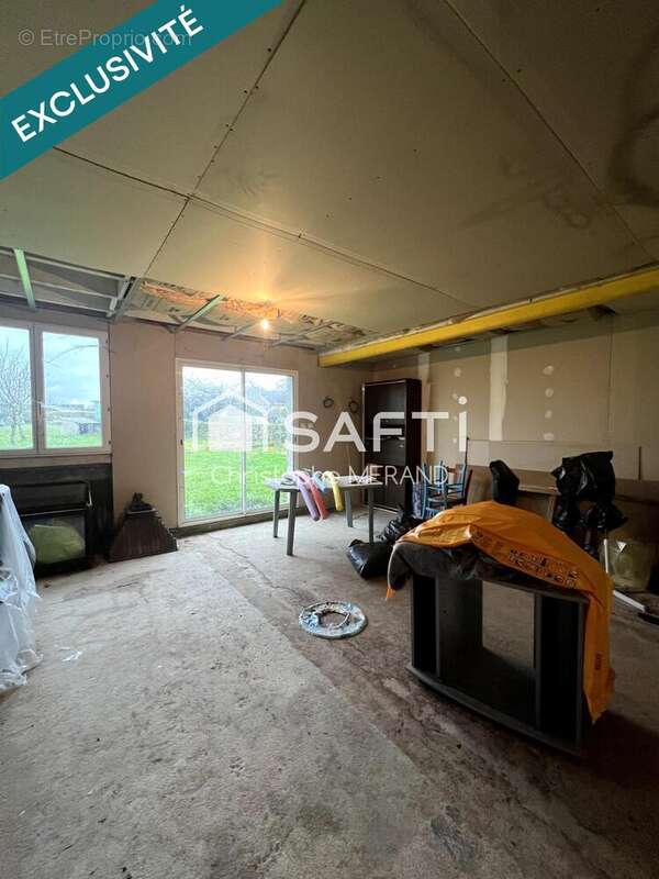 Photo 8 - Maison à LES ORMES