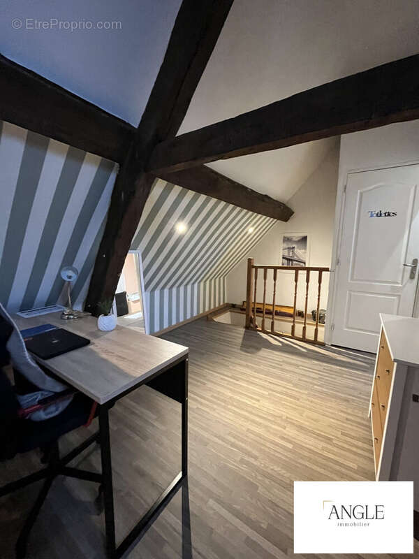 Appartement à OISSEAU-LE-PETIT