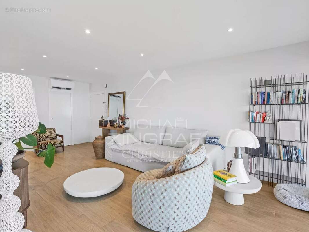 Appartement à CAGNES-SUR-MER