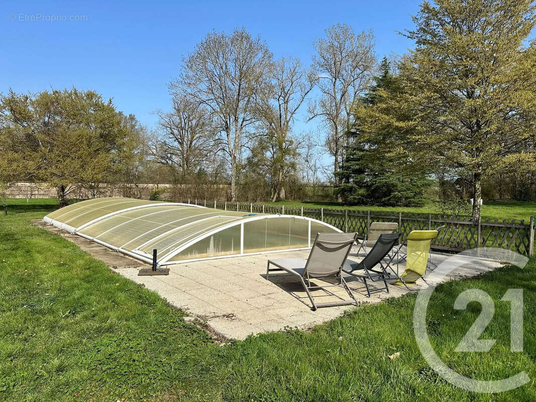 Maison à COSNE-COURS-SUR-LOIRE